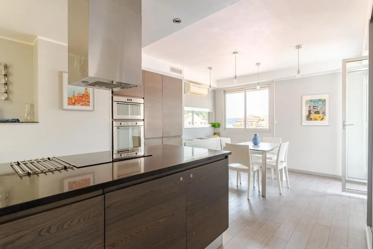 Apartment Stark Design Villa With Pool France